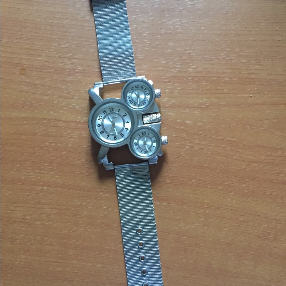 Silver watch /stainless steel w/ 3 dials